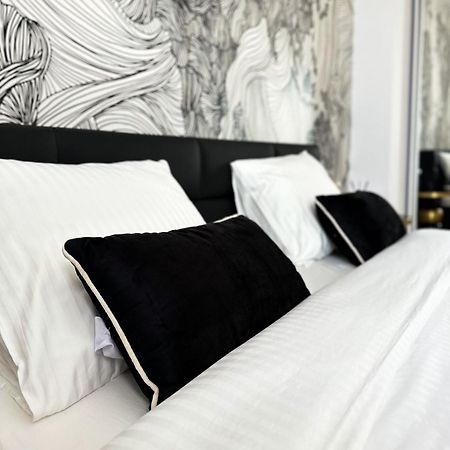 Apartament Plac Zbawiciela ワルシャワ エクステリア 写真