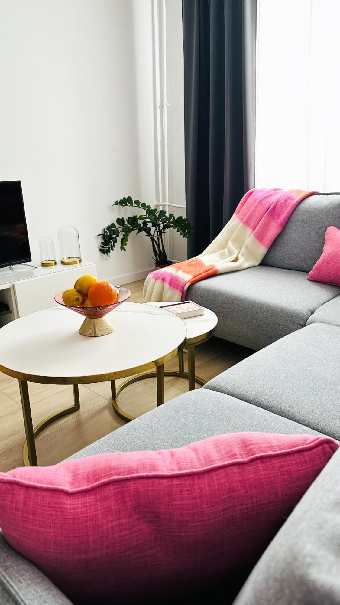 Apartament Plac Zbawiciela ワルシャワ エクステリア 写真